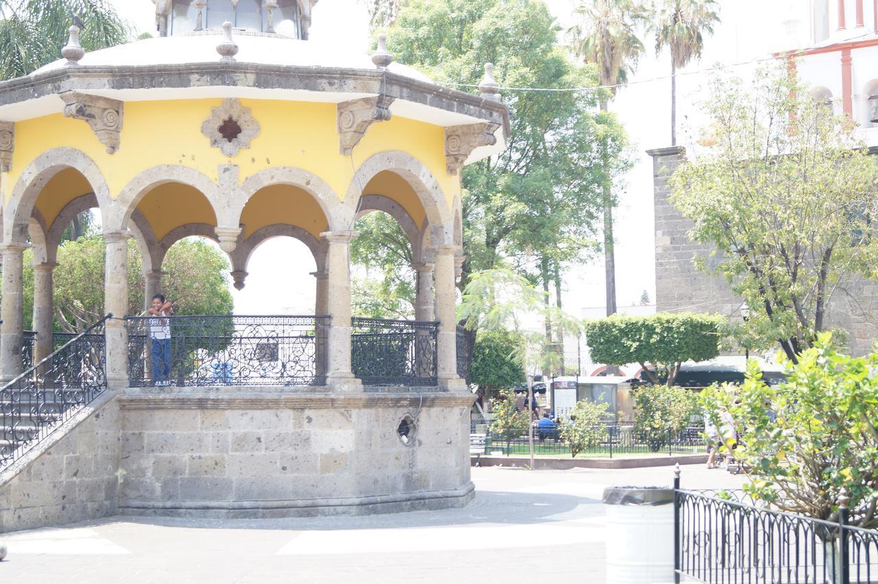 Casa De Los Soles B&B Hostal Tlaquepaque Eksteriør billede